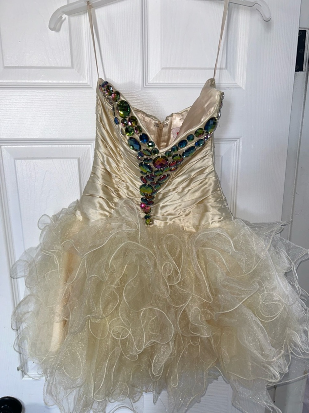 Iridescent Jeweled V-Neck Prom Dress with Ruffled Tulle Skirt